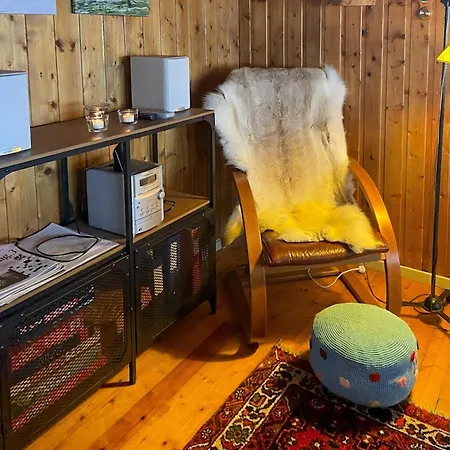 Ferienhaus Wooden From The 70s At Tree Line In Geilo